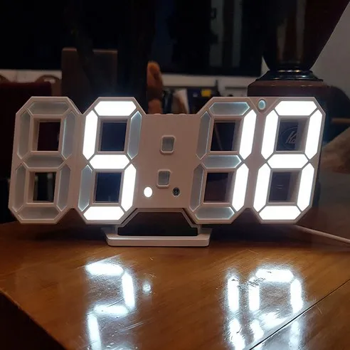 잇츠온 3D 디지털 LED 탁상시계